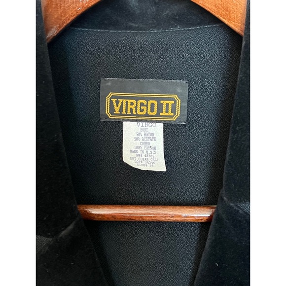 Black Bossy 🛩 2-Piece Suit Set 🌃 - Picture 7 of 8